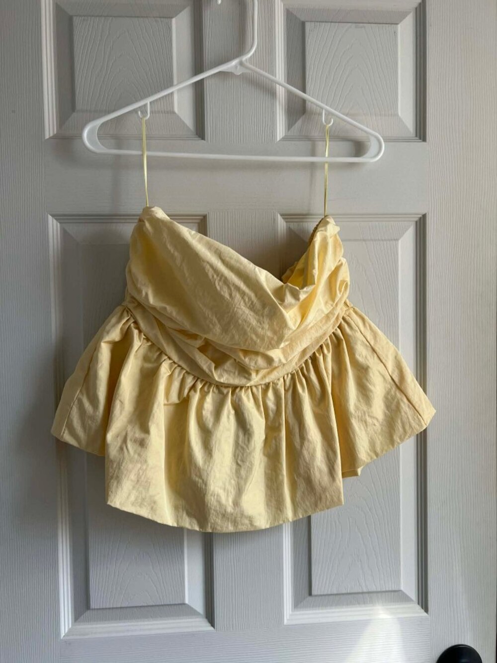 Fashion Nova Yellow Strapless Peplum Top XL NWT Bubble Hem Tube Top